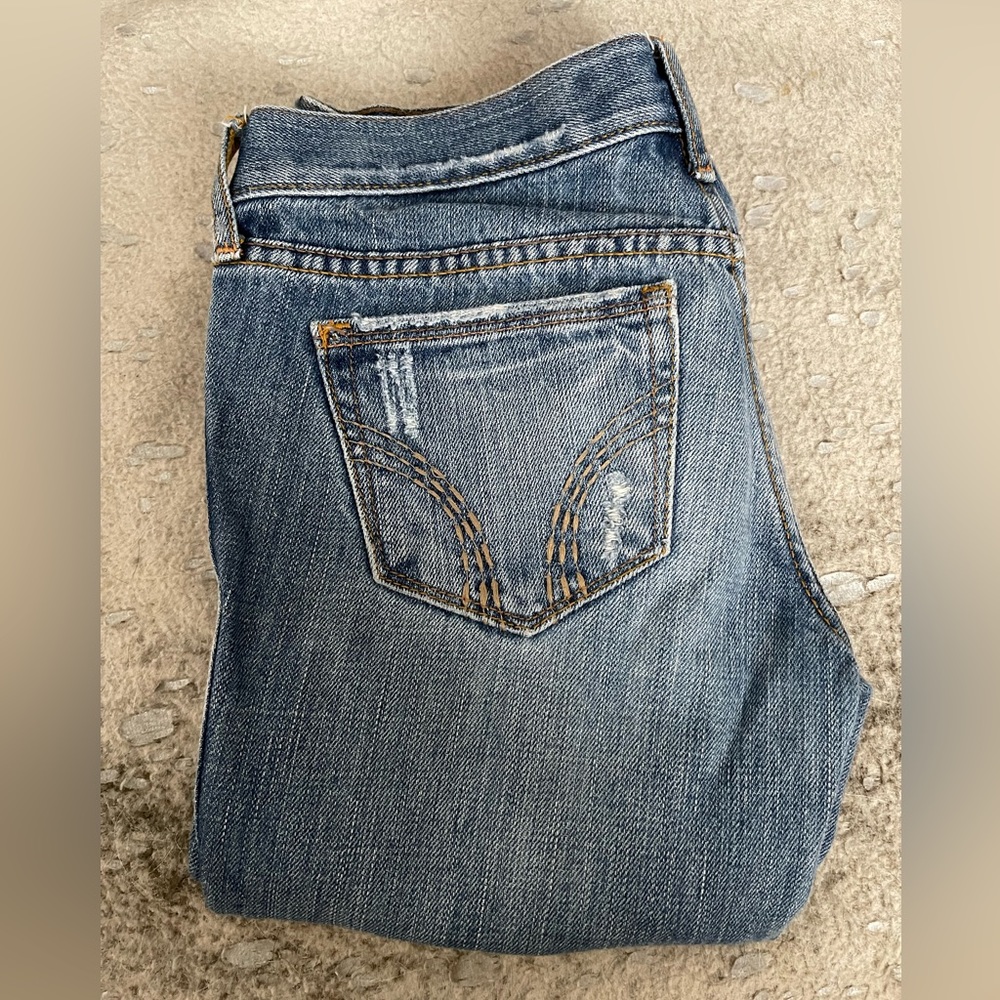 Hollister Low Rise Distressed Skinny Jeans